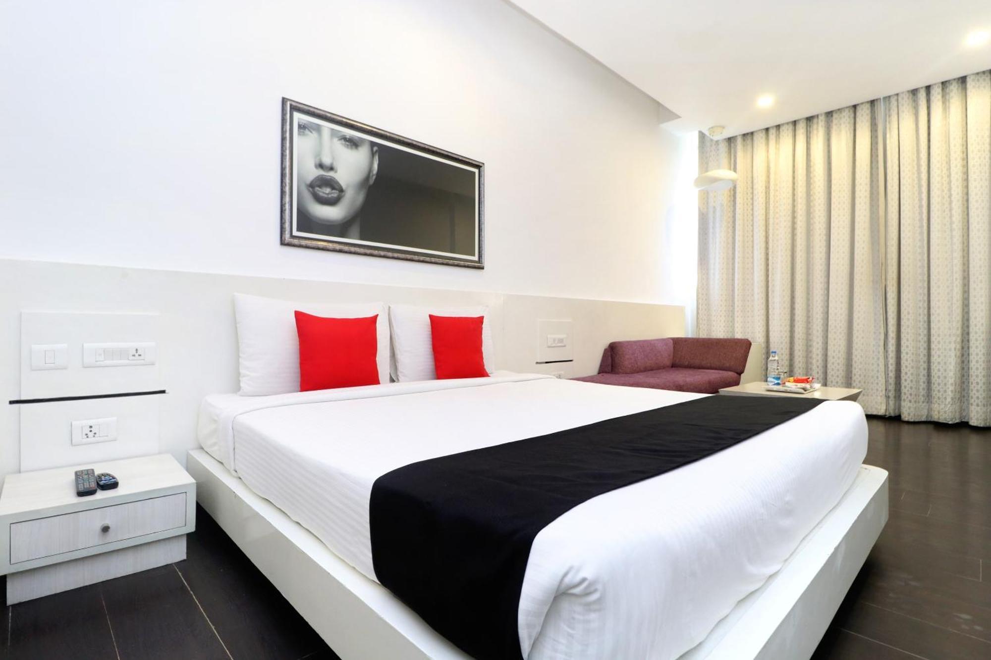 The Toy Hotel Chandīgarh Εξωτερικό φωτογραφία