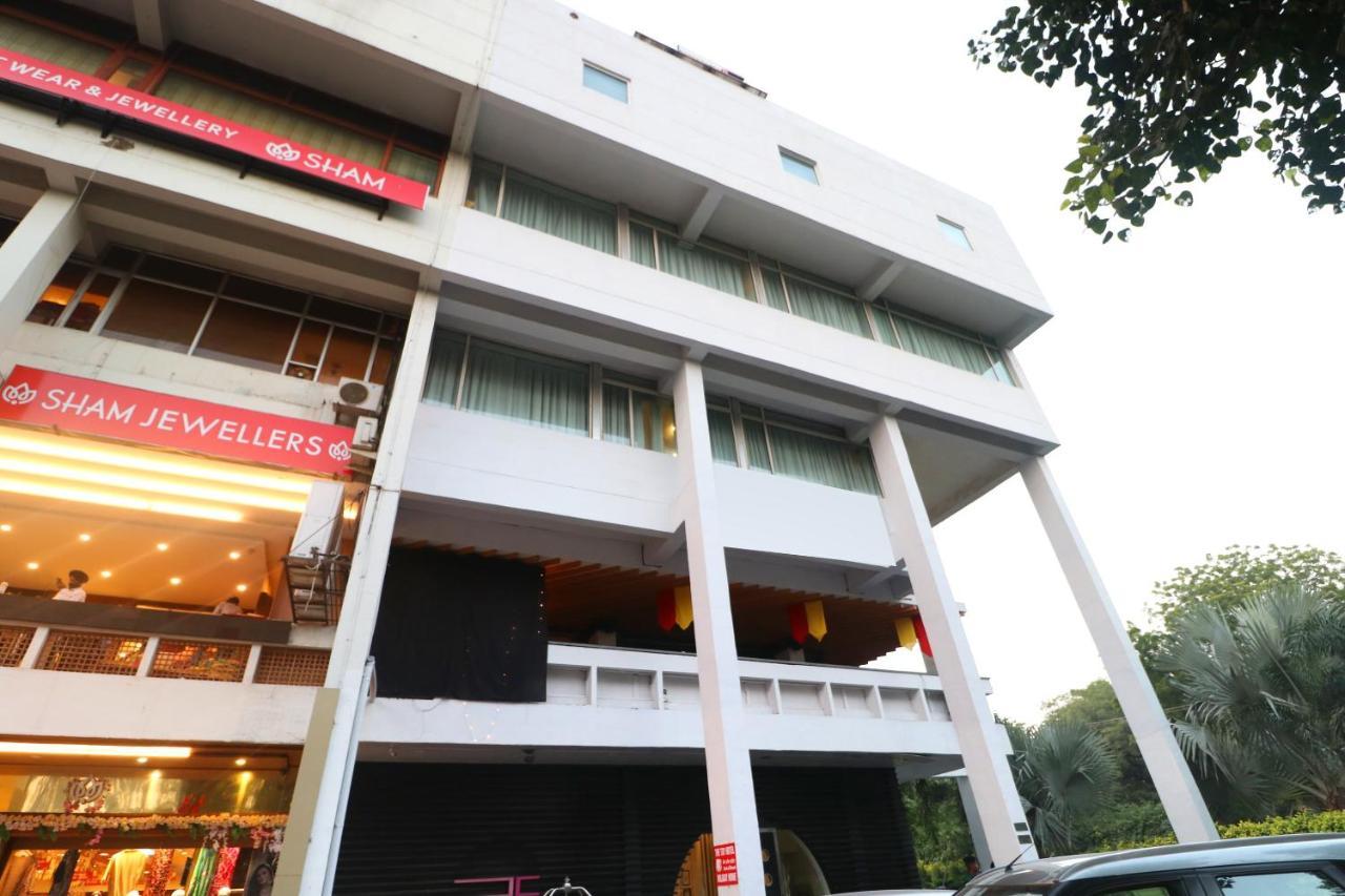 The Toy Hotel Chandīgarh Εξωτερικό φωτογραφία