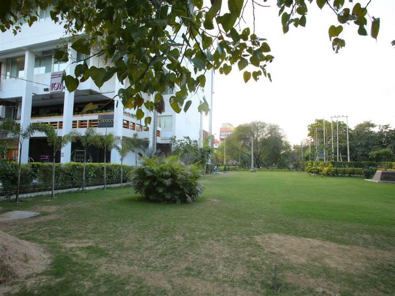 The Toy Hotel Chandīgarh Εξωτερικό φωτογραφία
